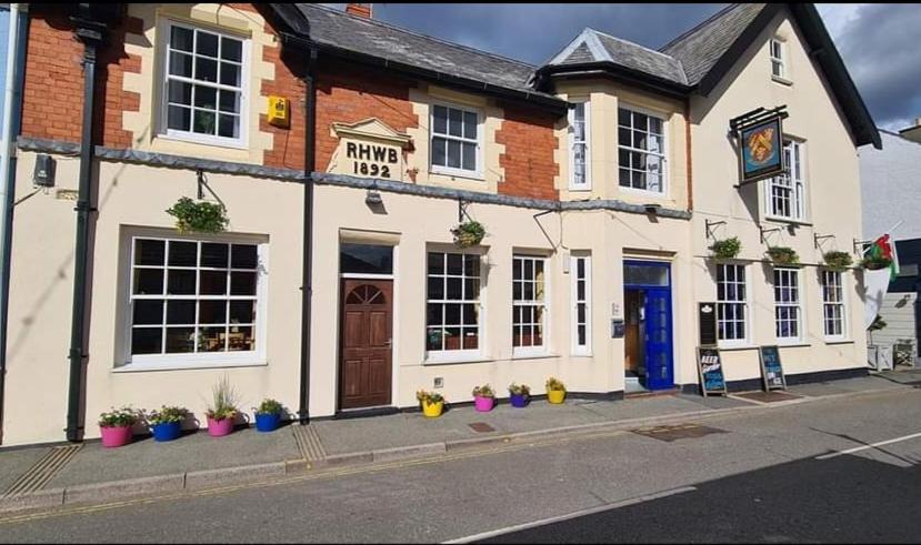 Bold Arms Hotel Beaumaris Exterior photo